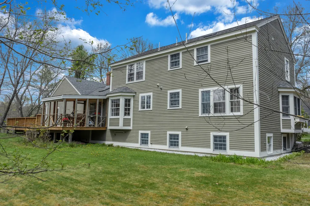 249 Oakwood Drive Yarmouth ME 04096