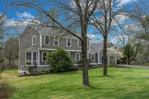 249 Oakwood Drive Yarmouth ME 04096