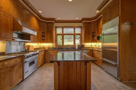 11 Rollinghill Road Casco ME 04015