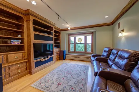 11 Rollinghill Road Casco ME 04015