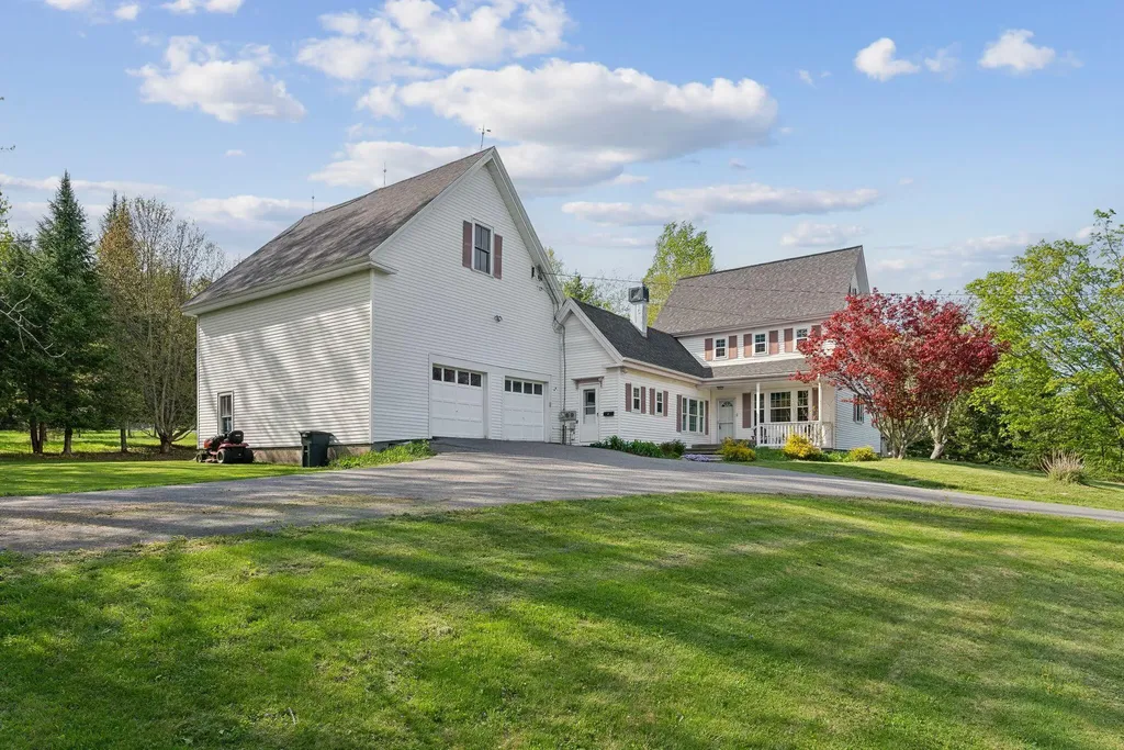 39 Greenville Street Hallowell ME 04347