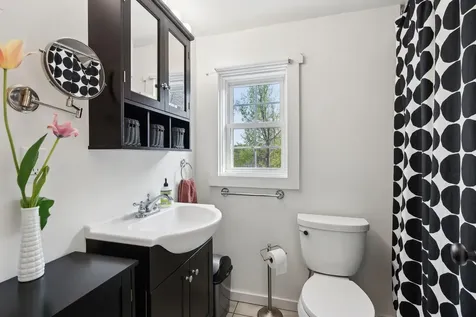 39 Greenville Street Hallowell ME 04347