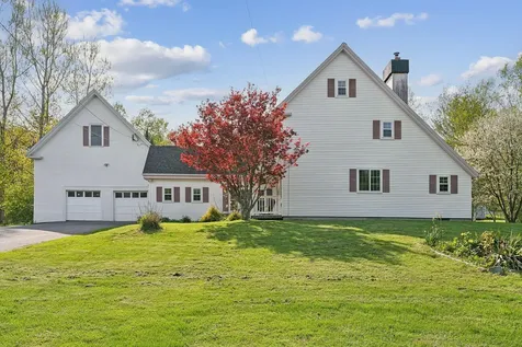 39 Greenville Street Hallowell ME 04347