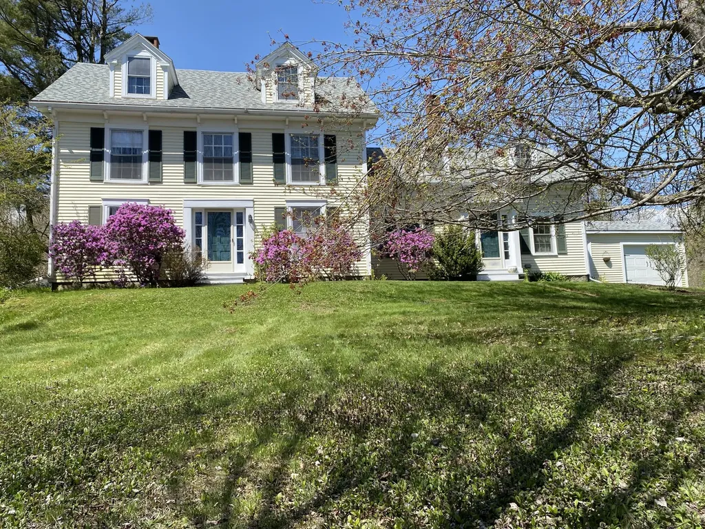 12 Old Route 1 Searsport ME 04974