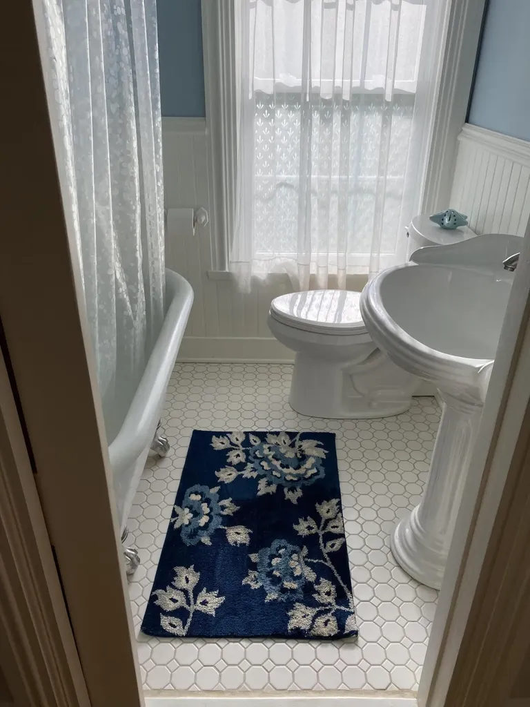 12 Old Route 1 Searsport ME 04974