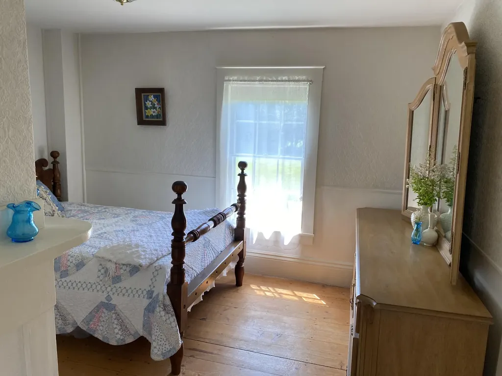 12 Old Route 1 Searsport ME 04974