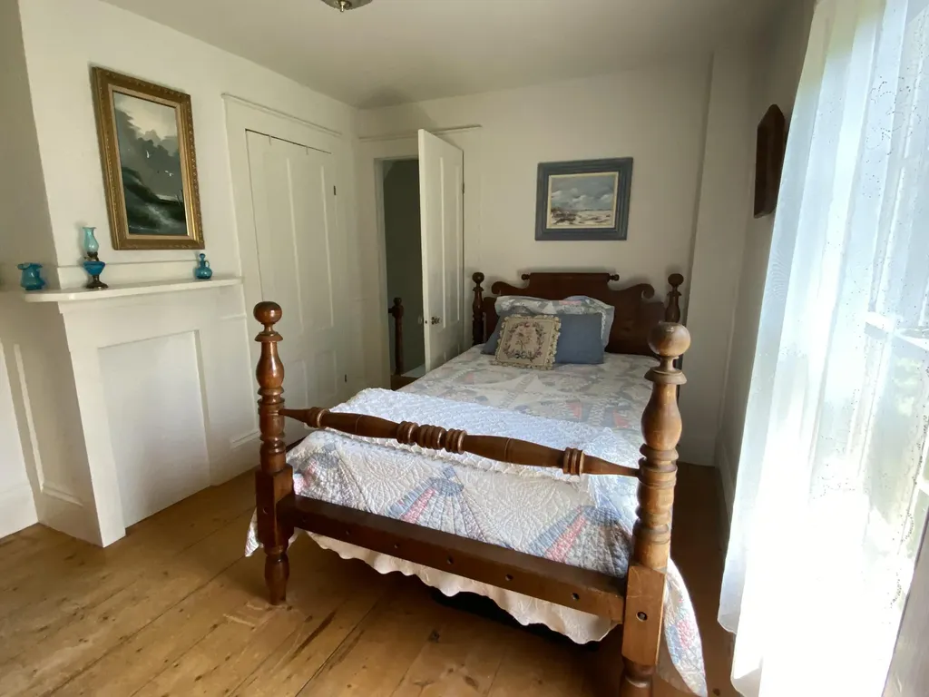 12 Old Route 1 Searsport ME 04974