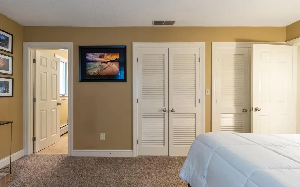 19 Brookside Drive Falmouth ME 04105