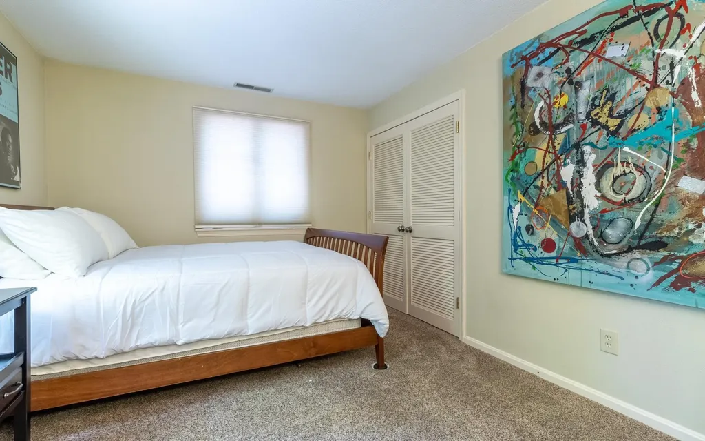 19 Brookside Drive Falmouth ME 04105