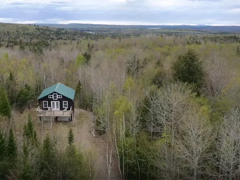 42 Cyrs Siding Road Saint Albans ME 04971