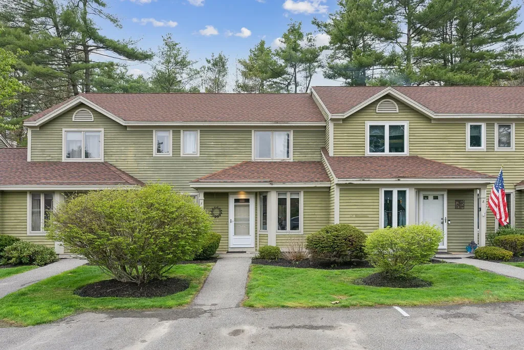 7 Willowood Lane Scarborough ME 04074