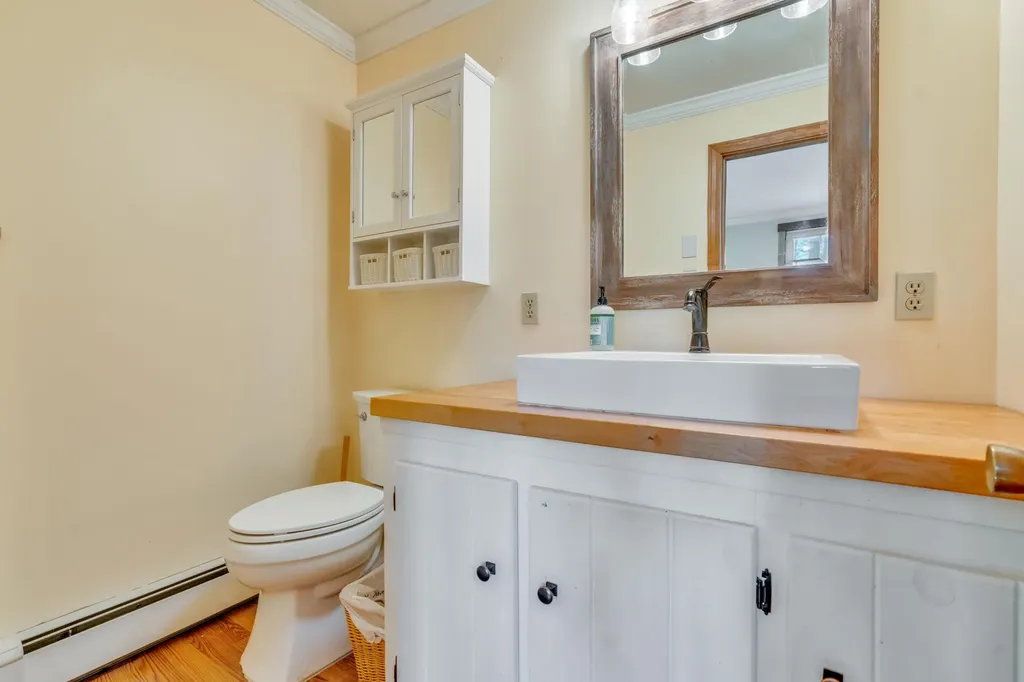 33 Lawrence Road Gray ME 04039