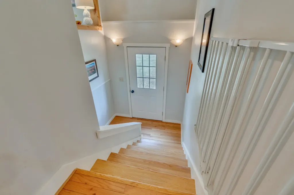 33 Lawrence Road Gray ME 04039