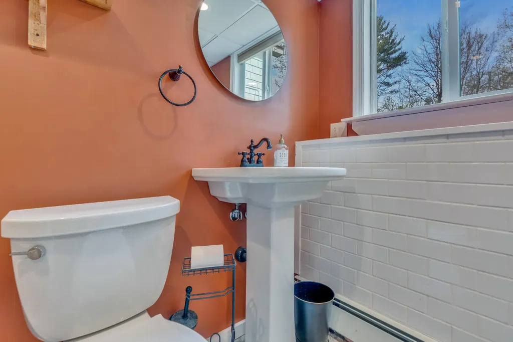 33 Lawrence Road Gray ME 04039