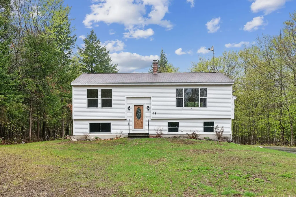 28 Highland Pines Road Bridgton ME 04009