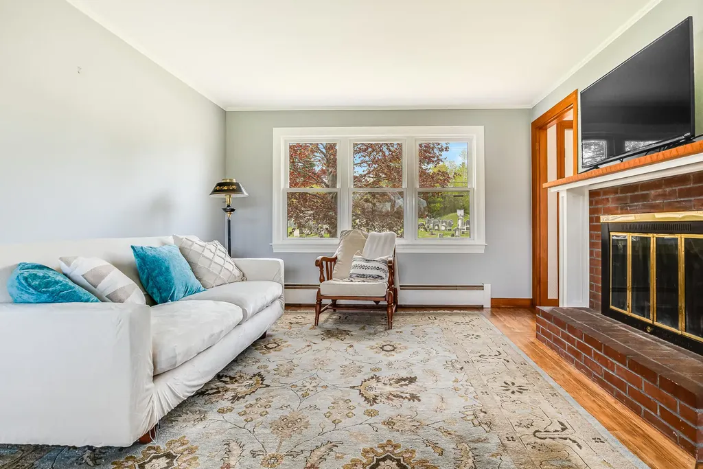 54 Agamenticus Road South Berwick ME 03908