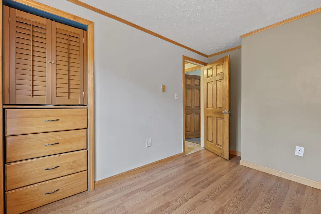 292 Hill Street Biddeford ME 04005