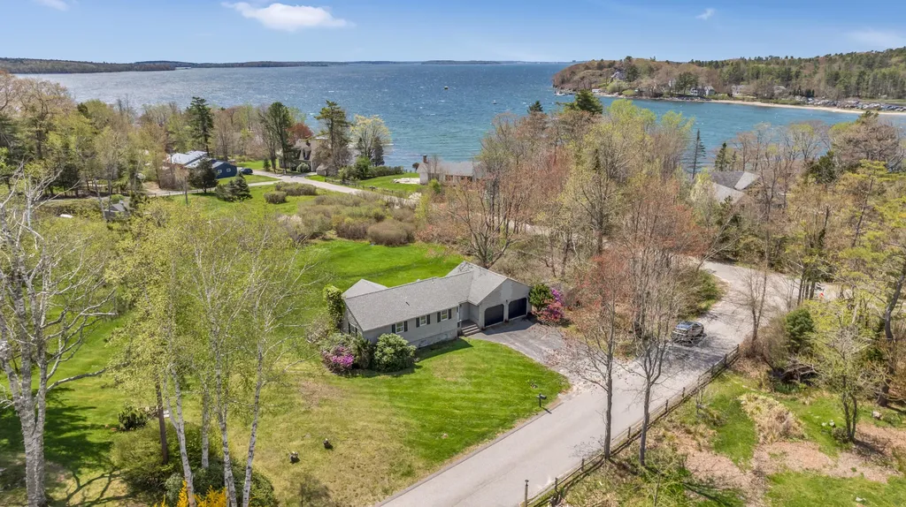 370 Littlejohn Road Yarmouth ME 04096