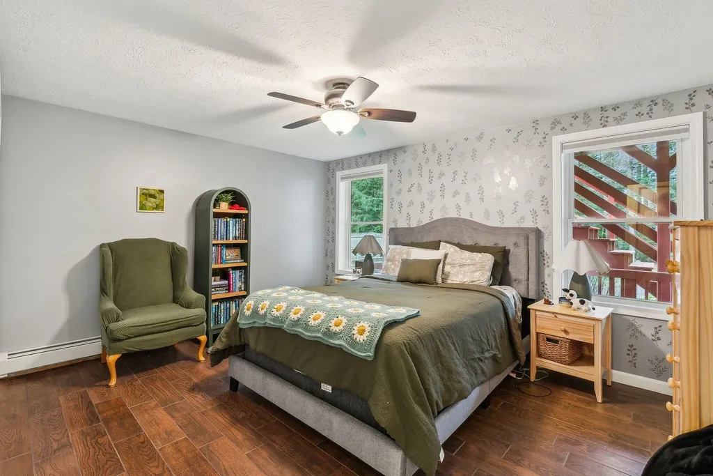 178 Bradley Street Saco ME 04072