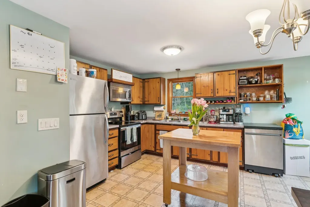 178 Bradley Street Saco ME 04072