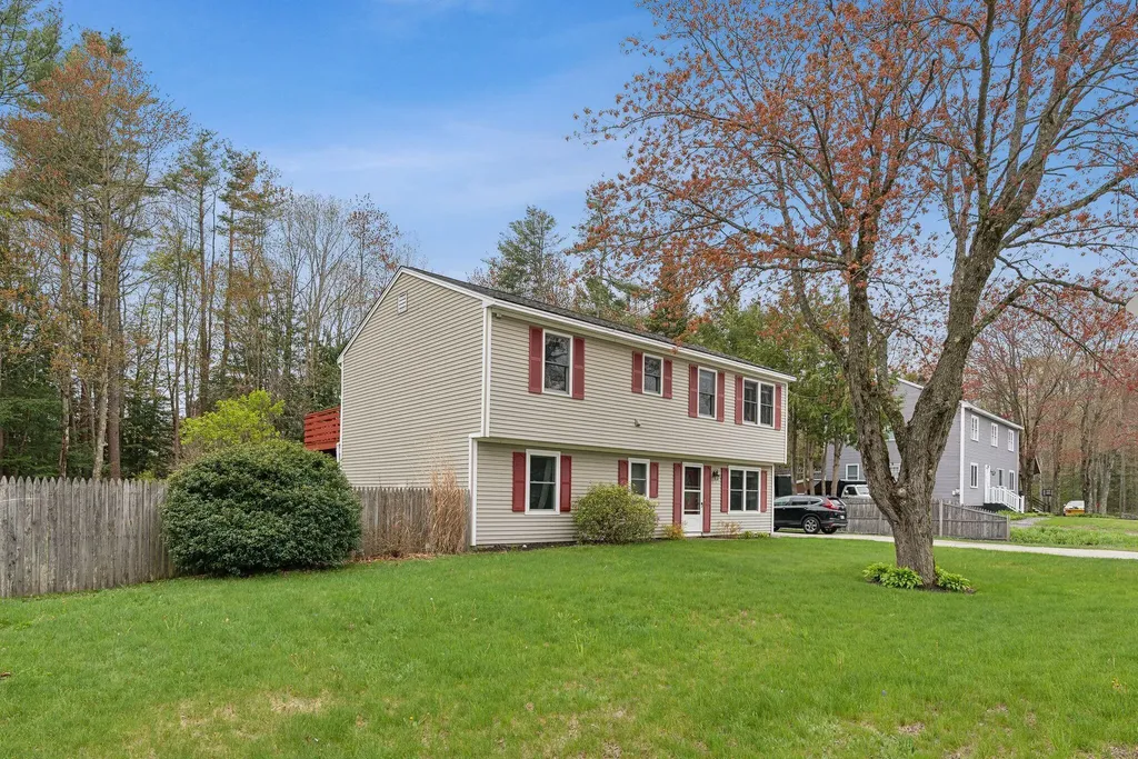 178 Bradley Street Saco ME 04072