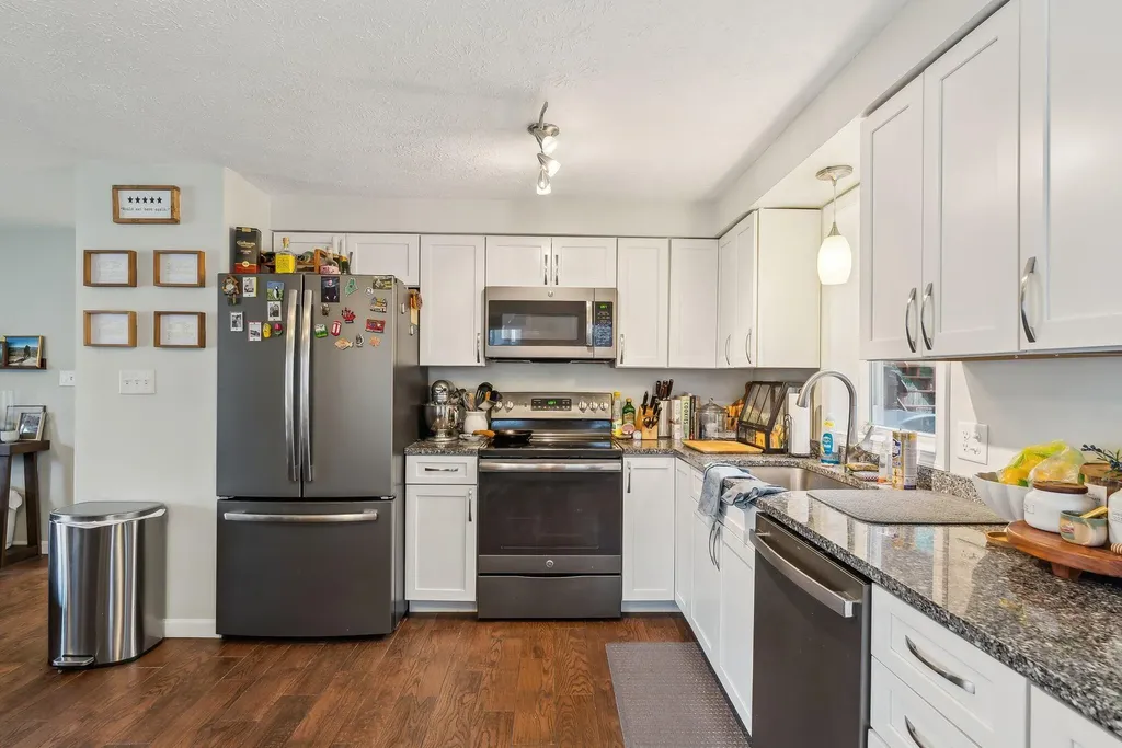 178 Bradley Street Saco ME 04072