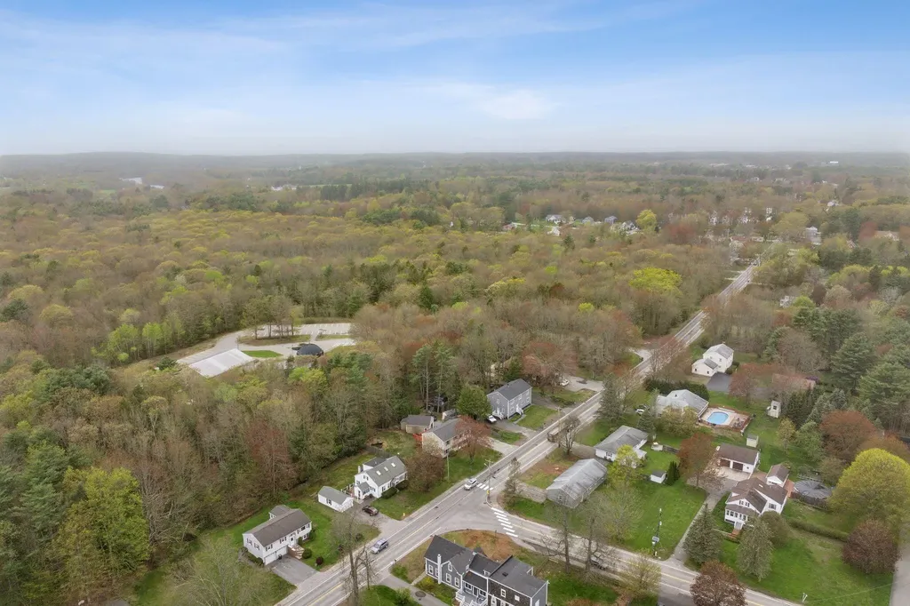 178 Bradley Street Saco ME 04072