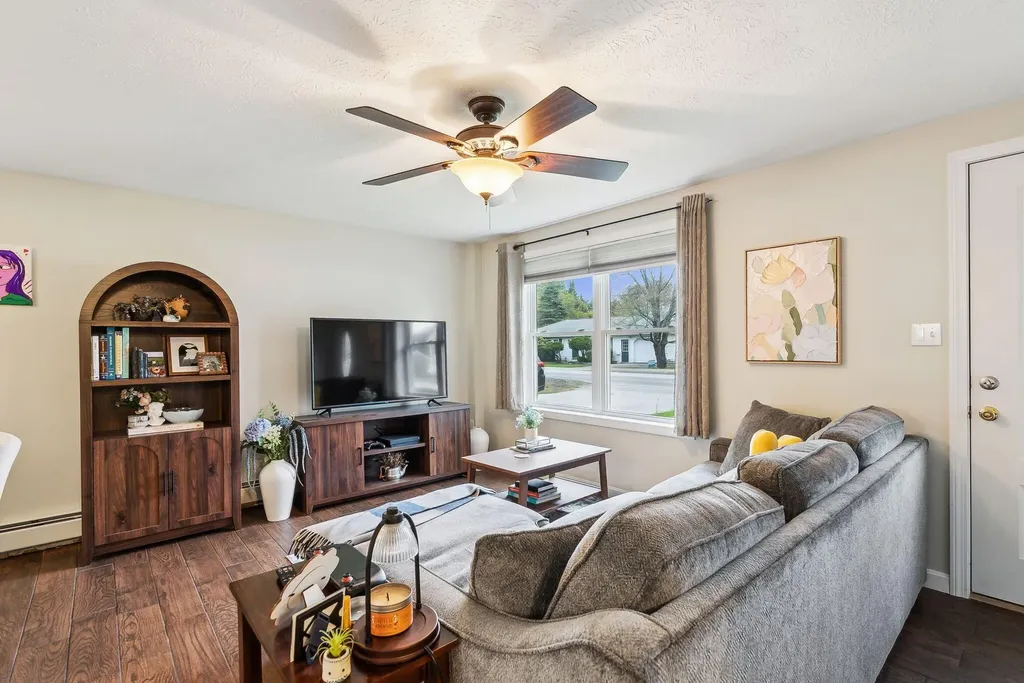 178 Bradley Street Saco ME 04072