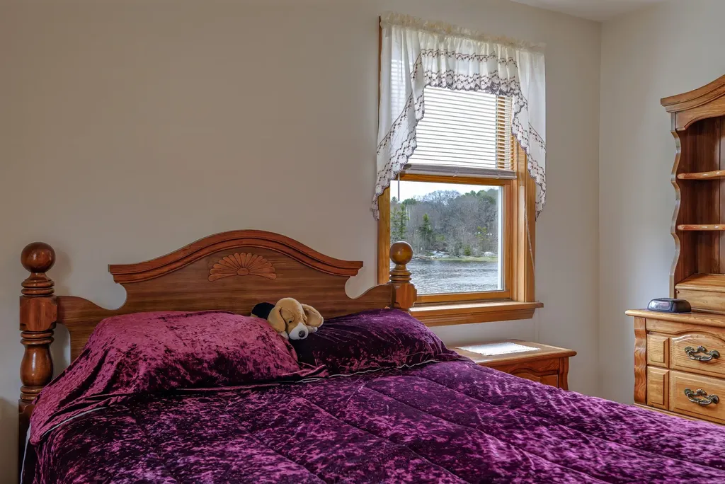 86 Newbury Neck Road Surry ME 04684