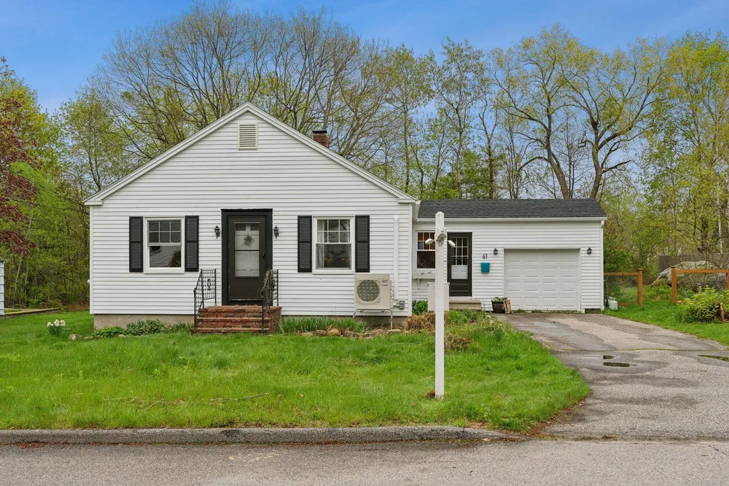 61 Westmore Avenue Biddeford ME 04005
