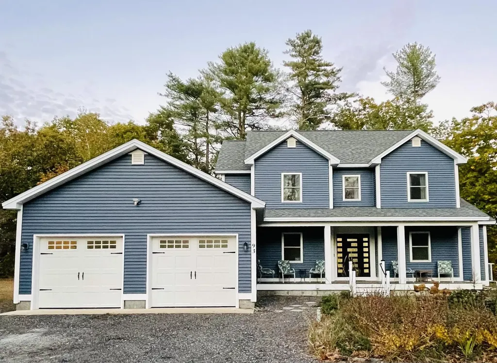 93 Pipeline Road Raymond ME 04071