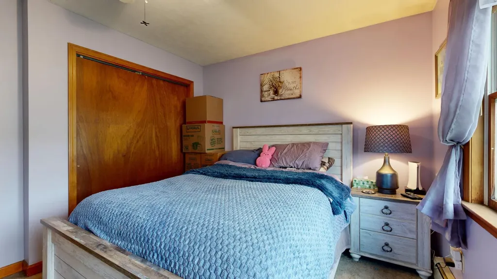4 Venise Avenue Lewiston ME 04240