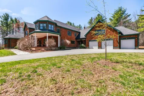 1026 Essex Street Bangor ME 04401