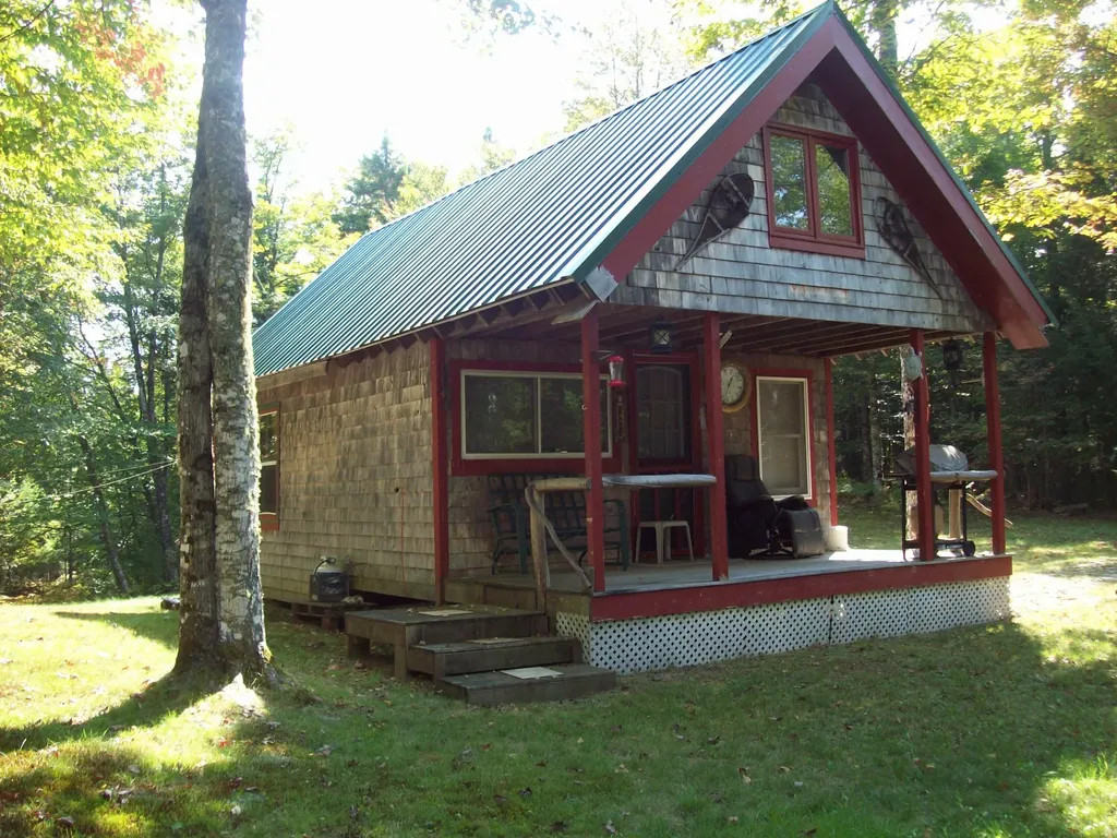 200 Hale Farm Road Lee ME 04455