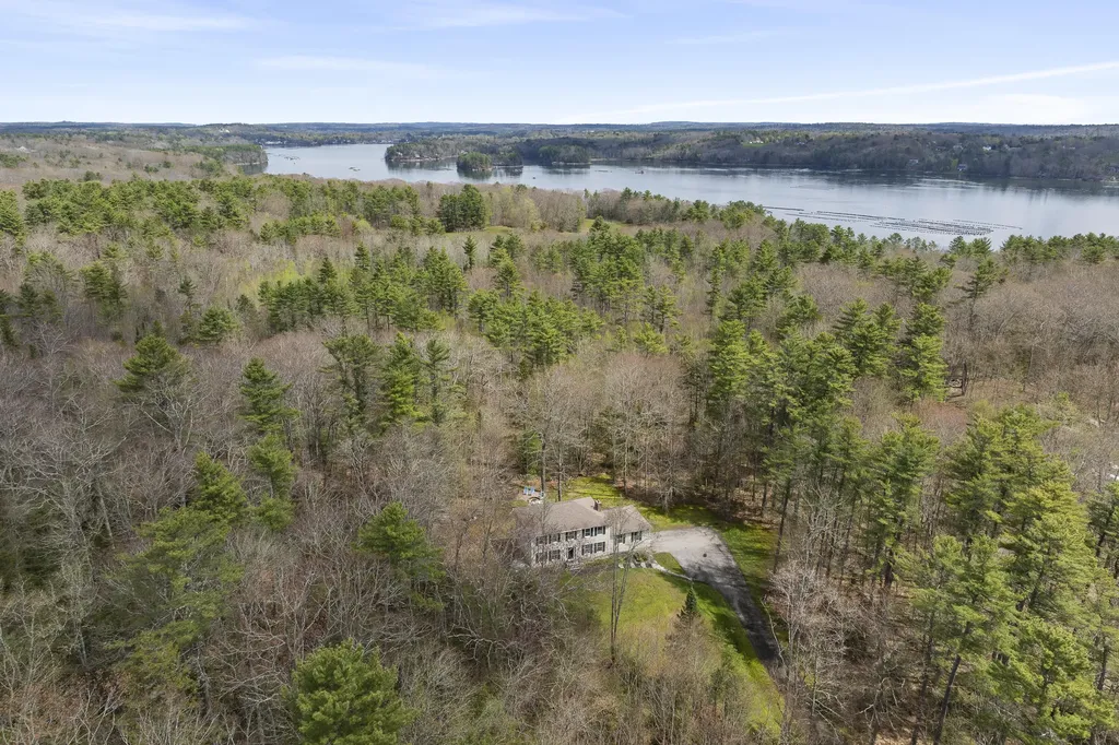 110 Perkins Point Road Newcastle ME 04553