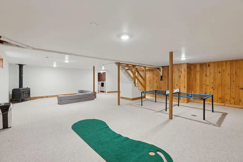 48 Woodside Drive Kennebunk ME 04043