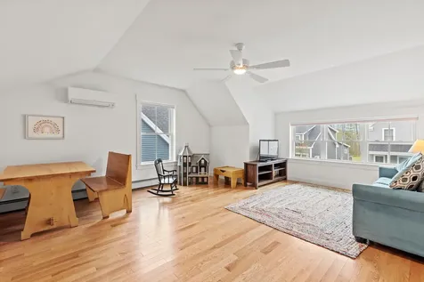 25 Holbrook Farms Way Scarborough ME 04074