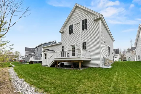 25 Holbrook Farms Way Scarborough ME 04074