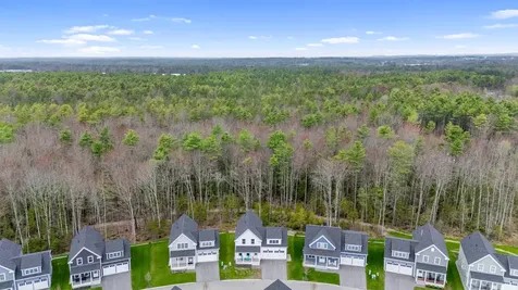 25 Holbrook Farms Way Scarborough ME 04074