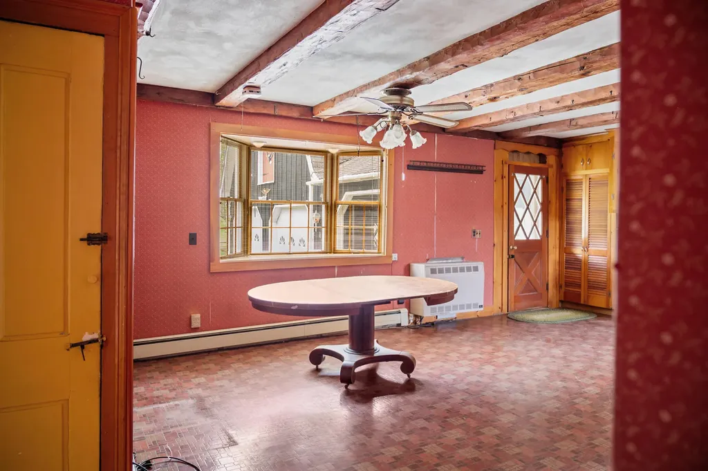 691 North Road Parsonsfield ME 04047