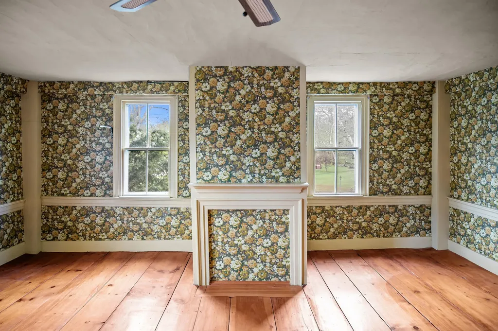 691 North Road Parsonsfield ME 04047