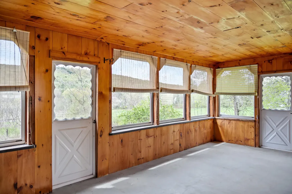 691 North Road Parsonsfield ME 04047