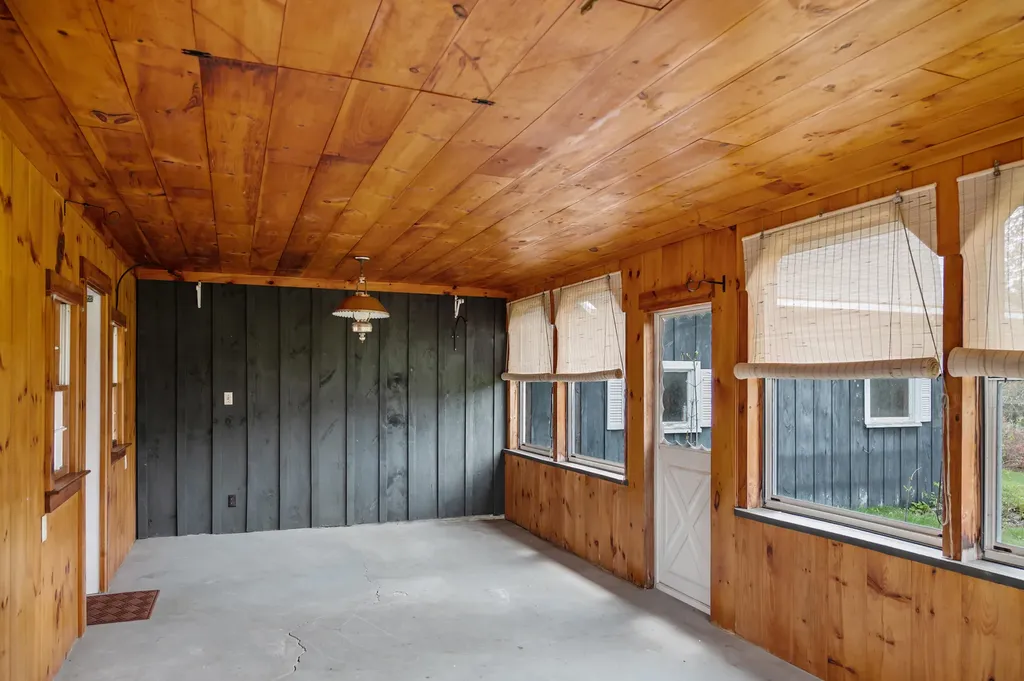 691 North Road Parsonsfield ME 04047