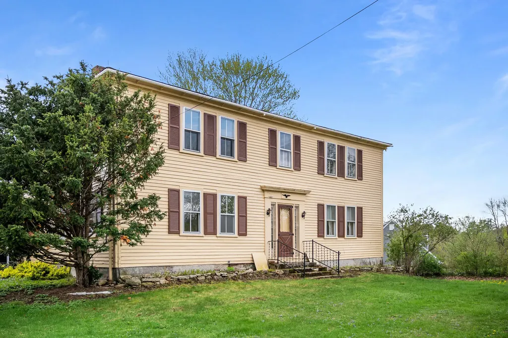 691 North Road Parsonsfield ME 04047