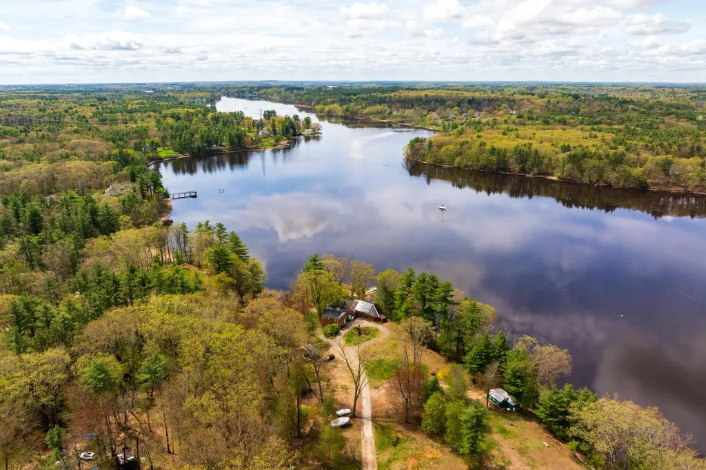 80 Indian Rivers Drive Eliot ME 03903
