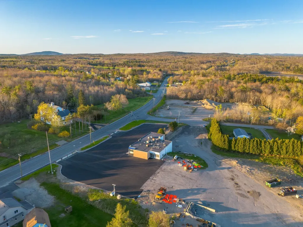 199 E Main Street Searsport ME 04974