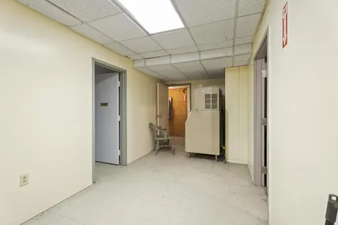 199 E Main Street Searsport ME 04974