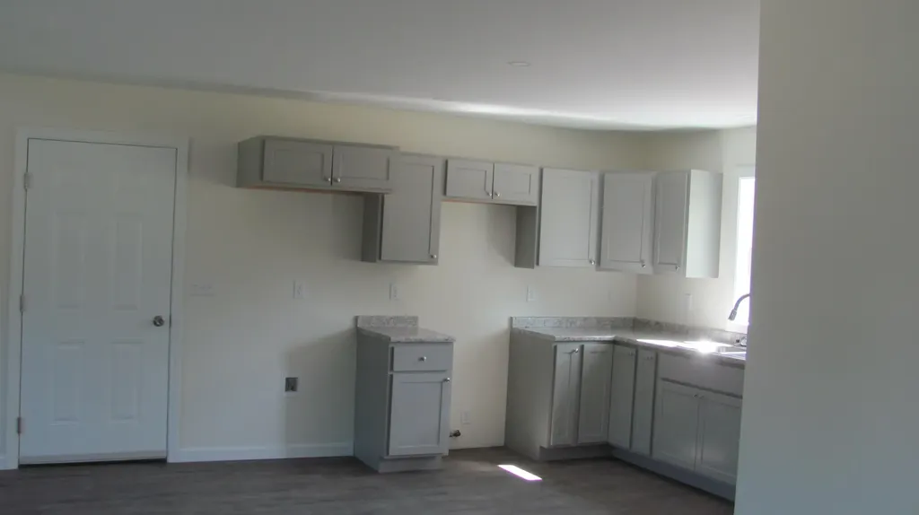 18 A Or B Thurlow Drive Oxford ME 04270