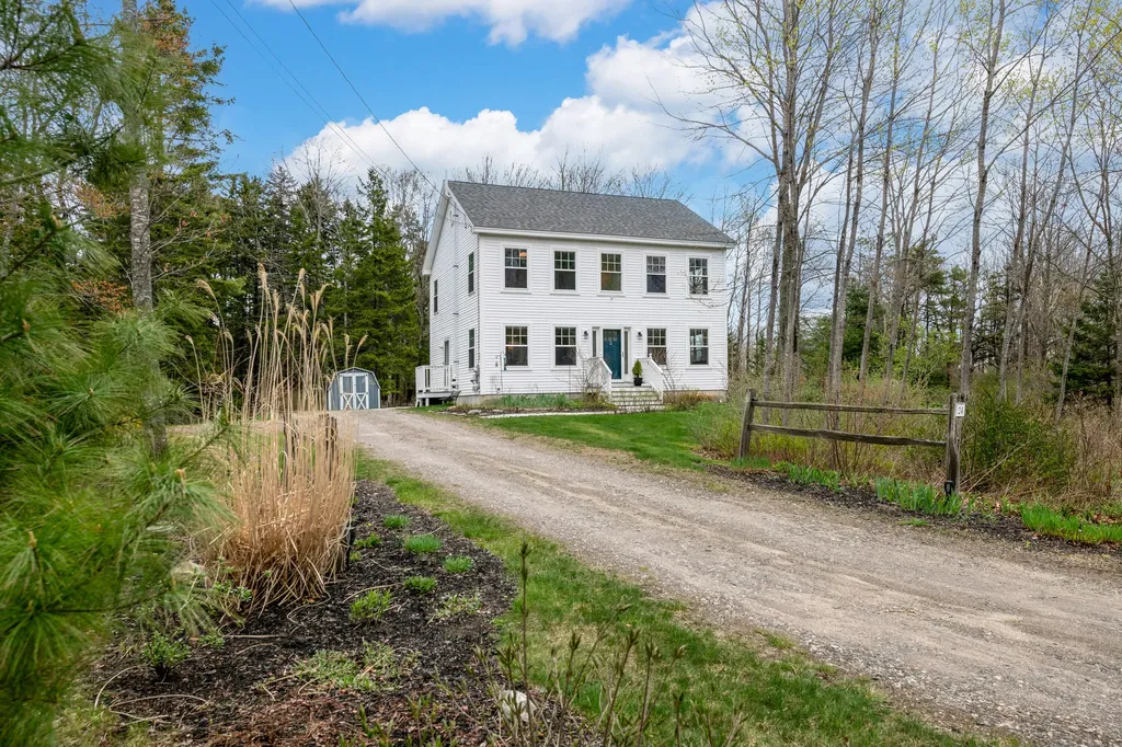 24 Spruce Brook Drive Harpswell ME 04079