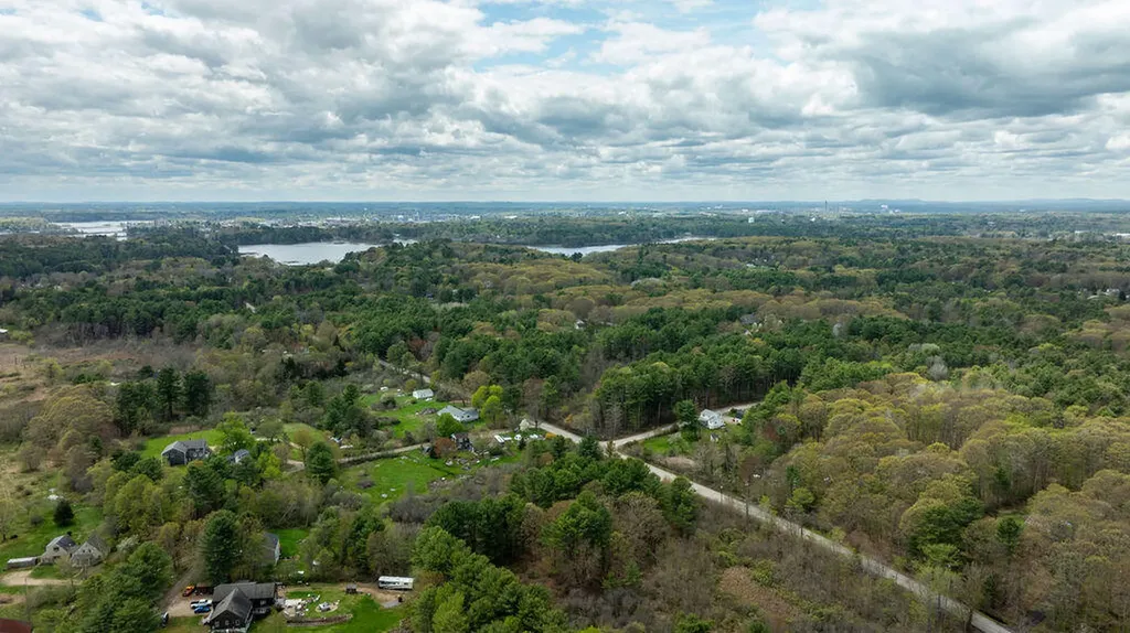 25 Bartlett Road Kittery ME 03905
